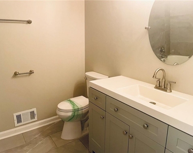 471 Village Green Court Sw - Photo Thumbnail 19
