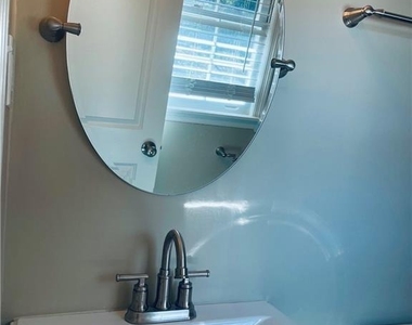 471 Village Green Court Sw - Photo Thumbnail 23