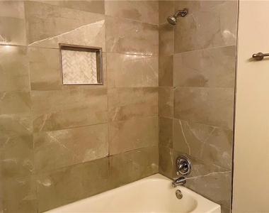 471 Village Green Court Sw - Photo Thumbnail 18