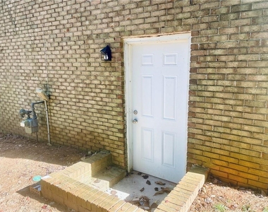 471 Village Green Court Sw - Photo Thumbnail 33