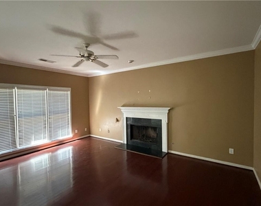 11660 Vista Forest Drive - Photo Thumbnail 1