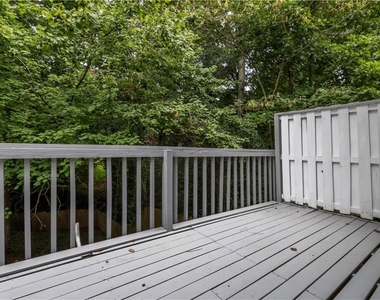 3559 Ashley Station Drive Sw - Photo Thumbnail 10