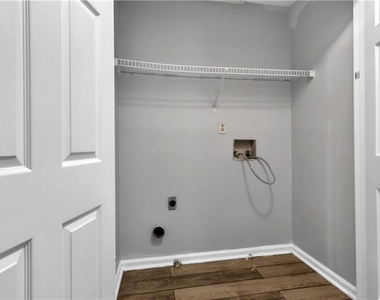 3559 Ashley Station Drive Sw - Photo Thumbnail 19