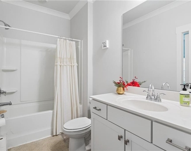201 Aspen Valley Lane - Photo Thumbnail 15