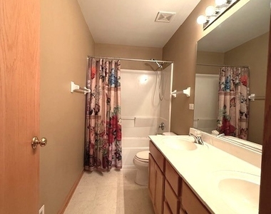 10553 Haverhill Lane - Photo Thumbnail 16