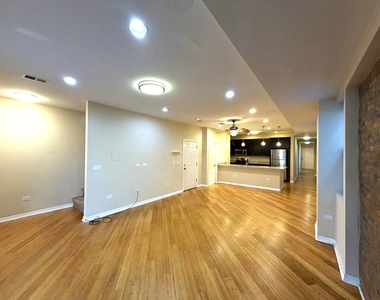 1522 W Superior Street - Photo Thumbnail 1