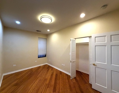 1522 W Superior Street - Photo Thumbnail 15