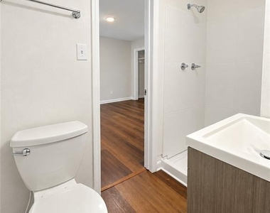 1923 Farris Drive - Photo Thumbnail 21