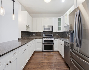 77 E 16th Street - Photo Thumbnail 5