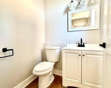 3812 W Maypole Avenue - Photo Thumbnail 6