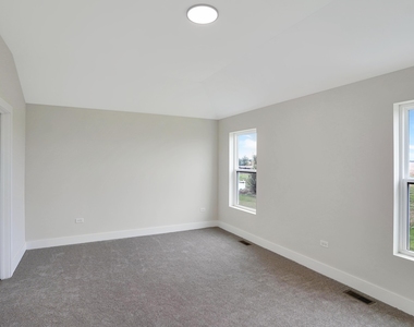 933 Covey Lane - Photo Thumbnail 12
