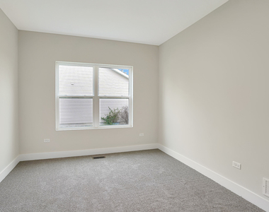 933 Covey Lane - Photo Thumbnail 9