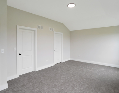 933 Covey Lane - Photo Thumbnail 11