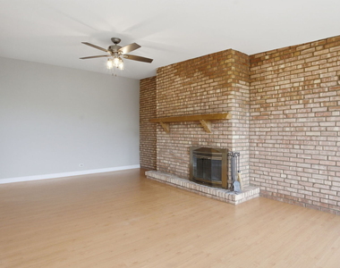 5500 Hillcrest Lane - Photo Thumbnail 1