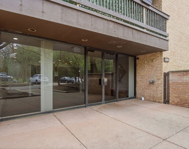 5500 Hillcrest Lane - Photo Thumbnail 16