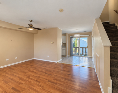 2753 Canyon Drive - Photo Thumbnail 2