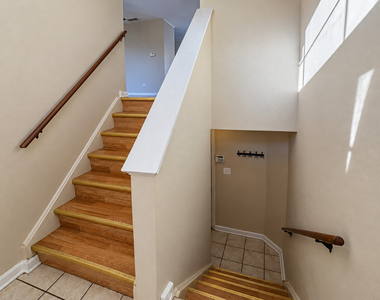 2753 Canyon Drive - Photo Thumbnail 10