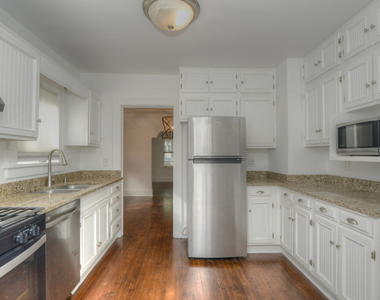 724 S 5th Street - Photo Thumbnail 15