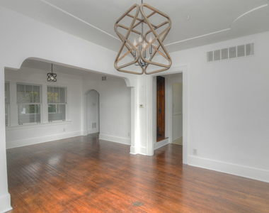 724 S 5th Street - Photo Thumbnail 12
