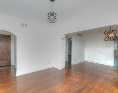 724 S 5th Street - Photo Thumbnail 8