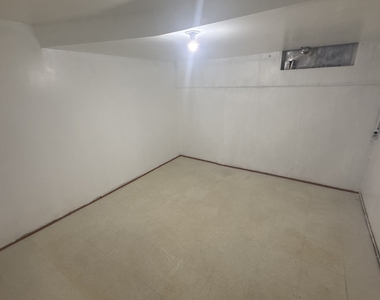 7979 N Nordica Avenue - Photo Thumbnail 8