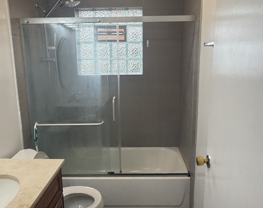 7979 N Nordica Avenue - Photo Thumbnail 11