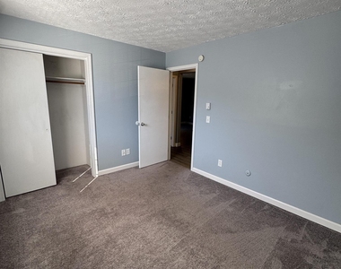 39 Old Hackett Hill - Photo Thumbnail 9
