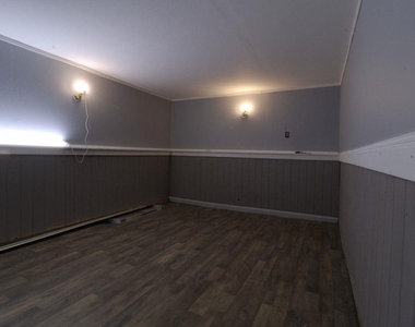 15 Oakwood - Photo Thumbnail 11