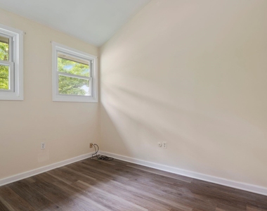 267 Pioneer - Photo Thumbnail 18