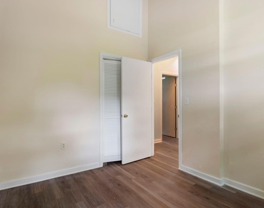 267 Pioneer - Photo Thumbnail 19