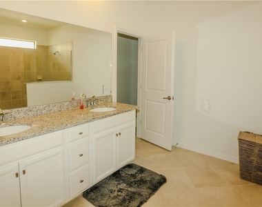 14629 Palamos Circle - Photo Thumbnail 17