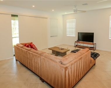 14629 Palamos Circle - Photo Thumbnail 2