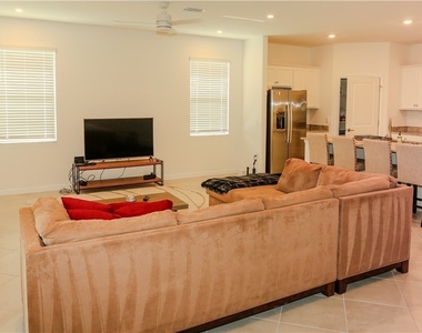 14629 Palamos Circle - Photo Thumbnail 3