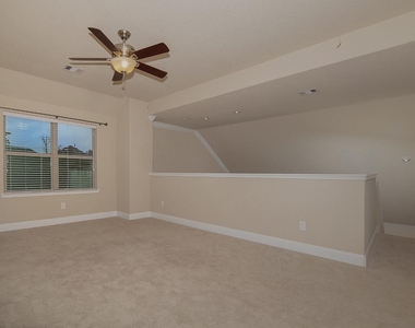 43 Butternut Grove Place - Photo Thumbnail 24