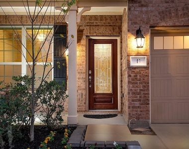 43 Butternut Grove Place - Photo Thumbnail 5
