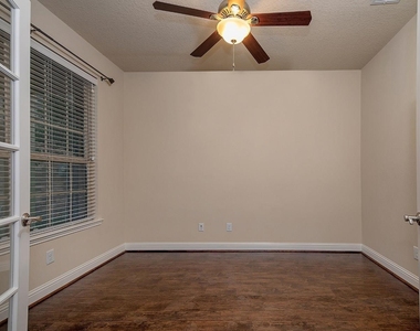 43 Butternut Grove Place - Photo Thumbnail 7
