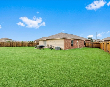 22419 Iron Mill Drive - Photo Thumbnail 13