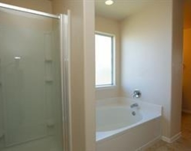 422 New Hope Lane - Photo Thumbnail 17
