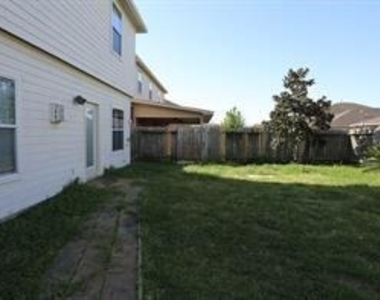 422 New Hope Lane - Photo Thumbnail 25