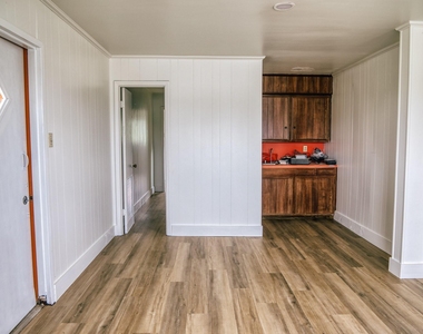 32711 Old Hempstead Road - Photo Thumbnail 9