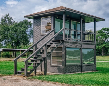 32711 Old Hempstead Road - Photo Thumbnail 4