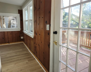4702 Oak Street - Photo Thumbnail 17