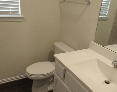 9007 Beacon Mill Drive - Photo Thumbnail 42