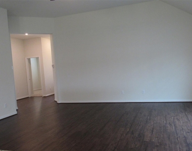 9007 Beacon Mill Drive - Photo Thumbnail 9