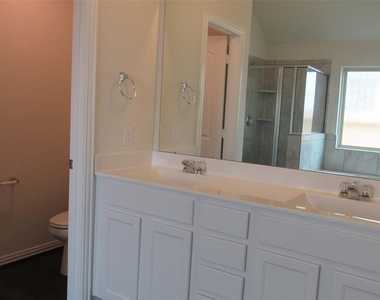 9007 Beacon Mill Drive - Photo Thumbnail 30
