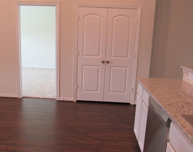 9007 Beacon Mill Drive - Photo Thumbnail 33