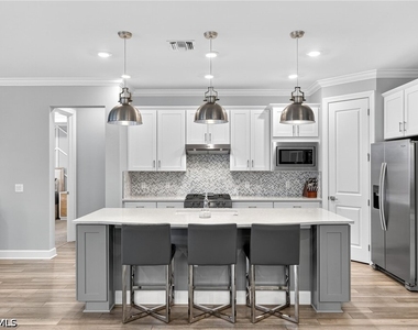 19084 Marquesa Drive - Photo Thumbnail 13