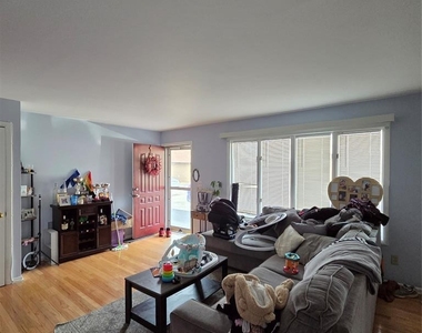 410 Paterson - Photo Thumbnail 9