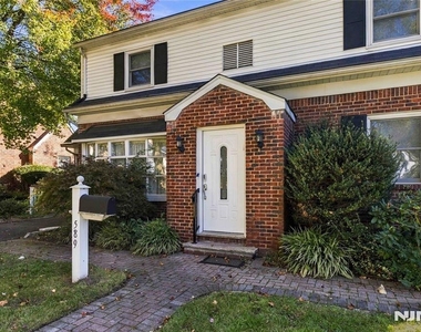 589 Albin - Photo Thumbnail 5