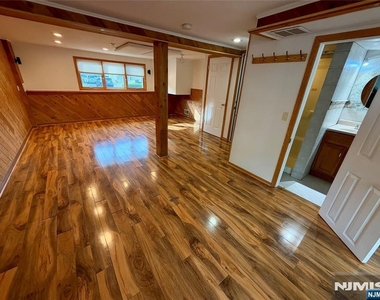 49 White Pond - Photo Thumbnail 23